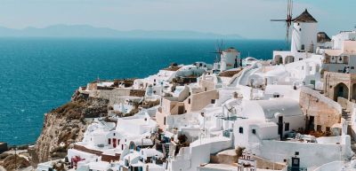Griechische Inselweine: Besondere Terroirweine entdecken und Urlaubsfeeling für zuhause holen!