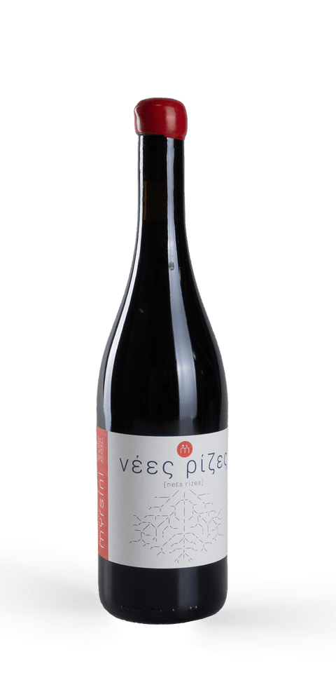 src:https://www.mygreekwine.de/media/c4/4e/d9/1668637687/nees-rizes-domaine-myrsini-etikett-vorne.png
