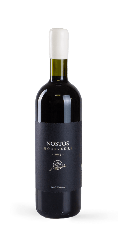 src:https://www.mygreekwine.de/media/fc/8b/ed/1606128114/nostos-mourvedre-2016_etikett-vorne.png