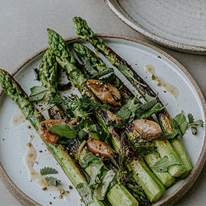 Spargel und Wein
